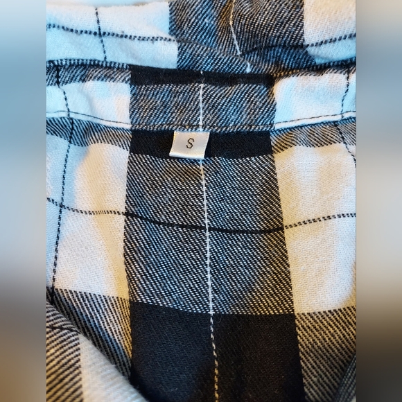 Plaid Button-Down Shirt - Black and White - Picture 3 of 7